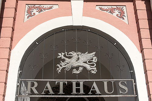 Eingangsbereich des Rathaus Rostock